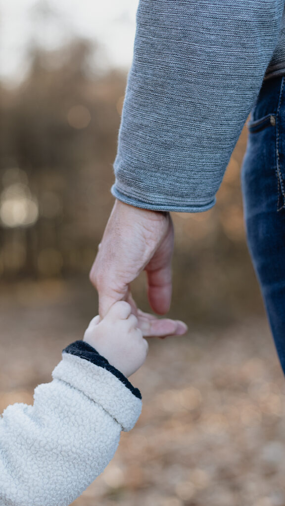 Détail séance famille — photographe famille Ardenne